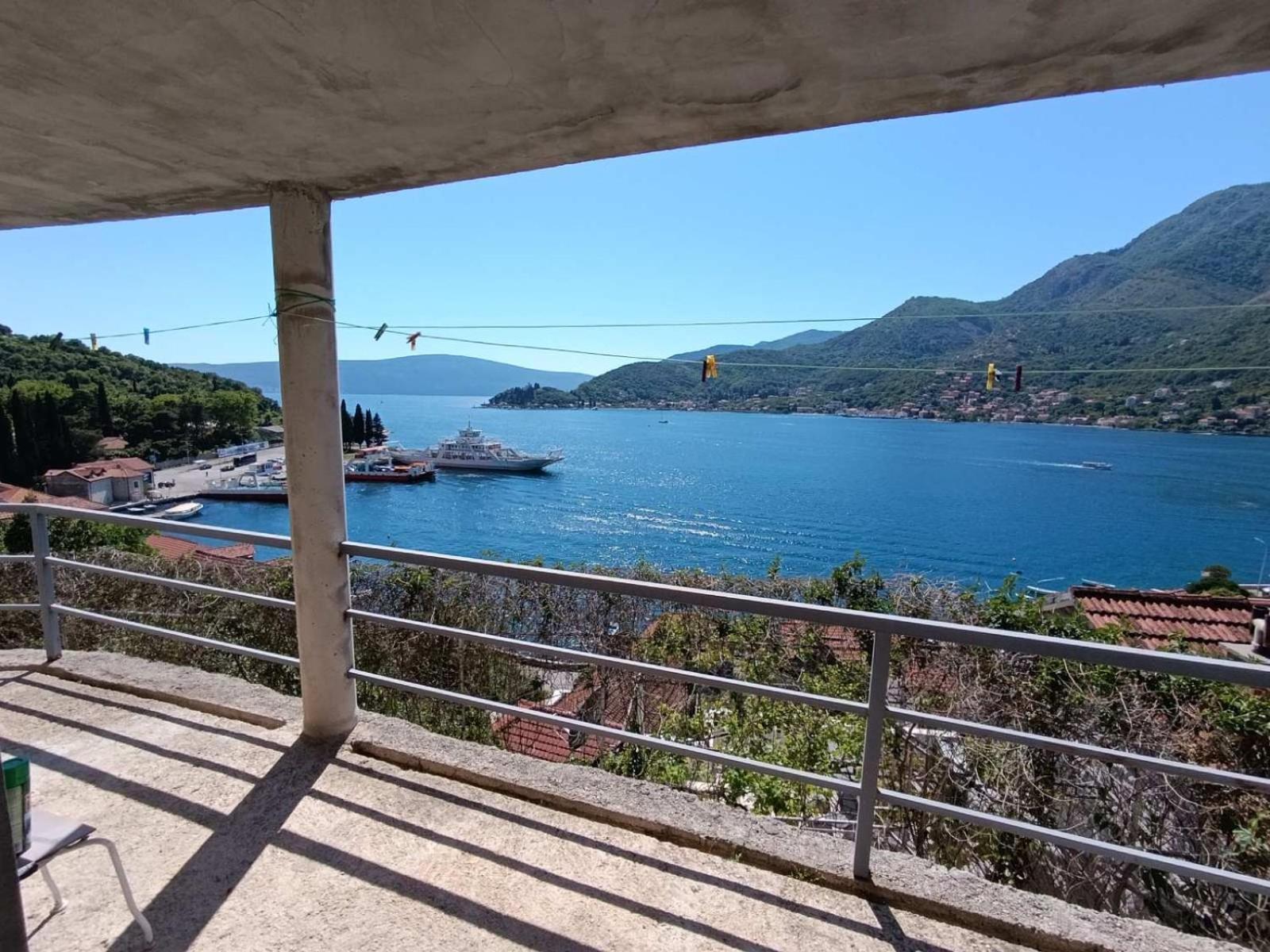 Apartments Eftimov Tivat Exterior foto